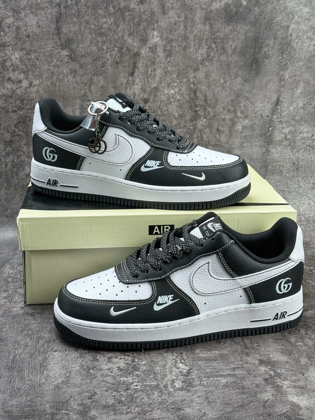 Nike Air Force 1 Low 07 x GUCCI 黑白双小勾满天星 DD1982-340
