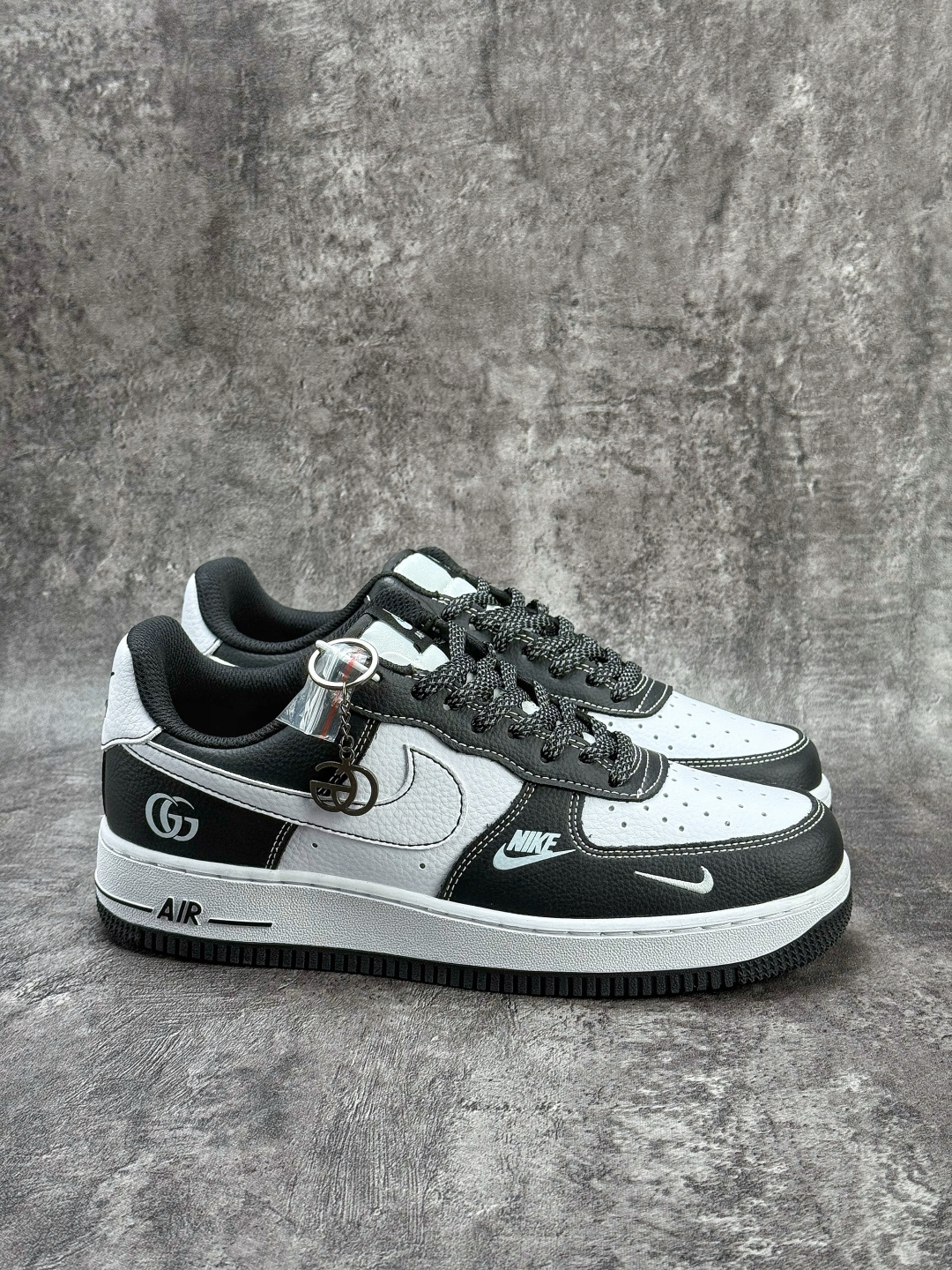 Nike Air Force 1 Low 07 x GUCCI 黑白双小勾满天星 DD1982-340