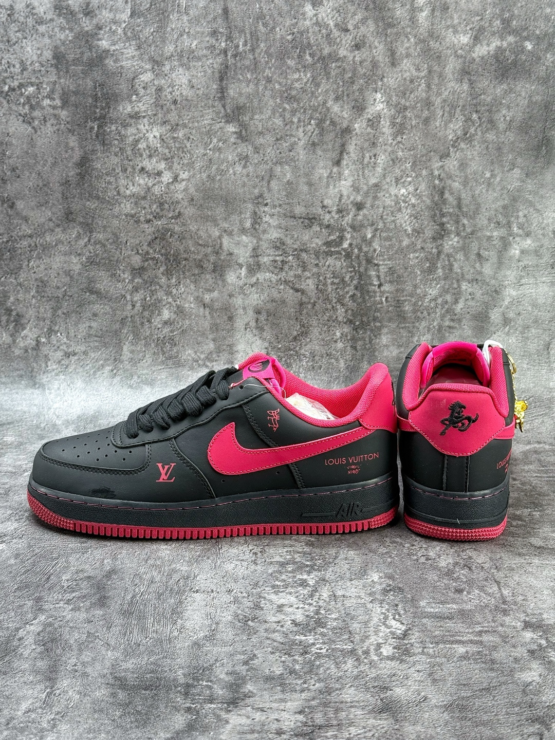 Nike Air Force 1 Low 07 x Louis Vuitton 黑红 FV3694-102