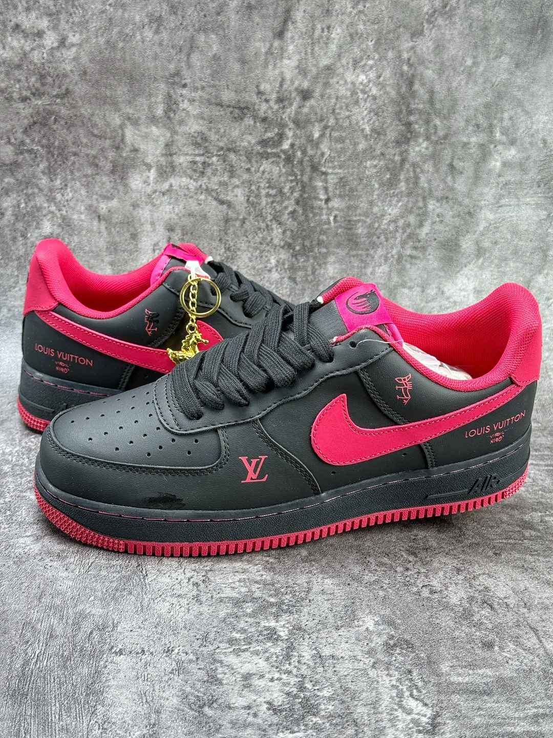 Nike Air Force 1 Low 07 x Louis Vuitton 黑红 FV3694-102