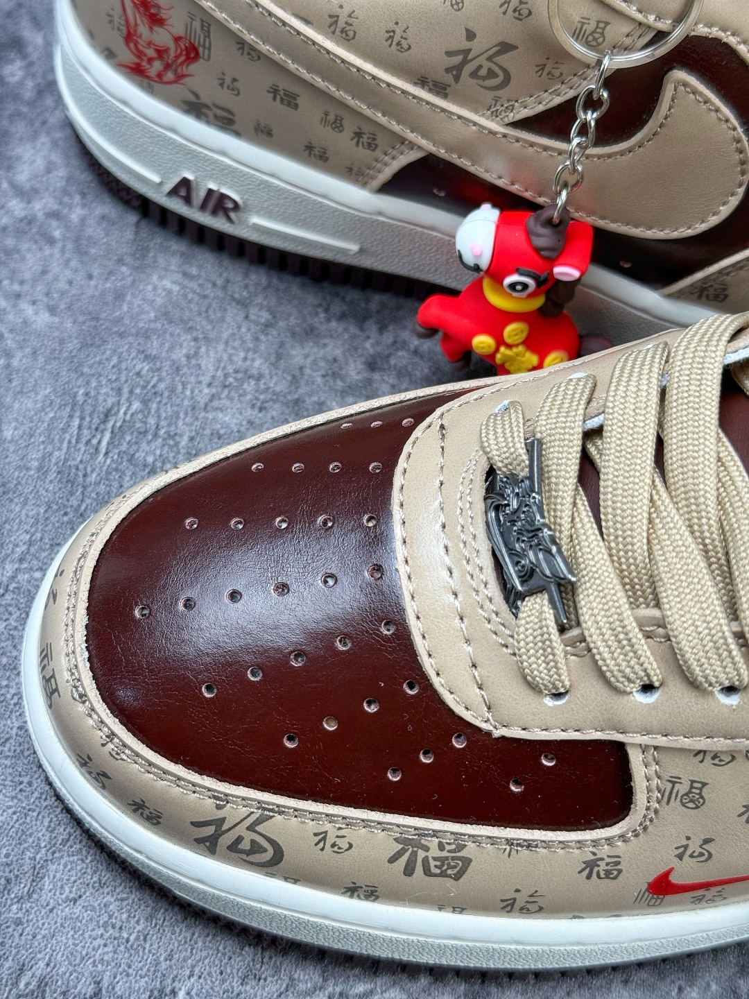 Nike Air Force 1 Low 07 马年限定 米棕小勾 NH0601-501