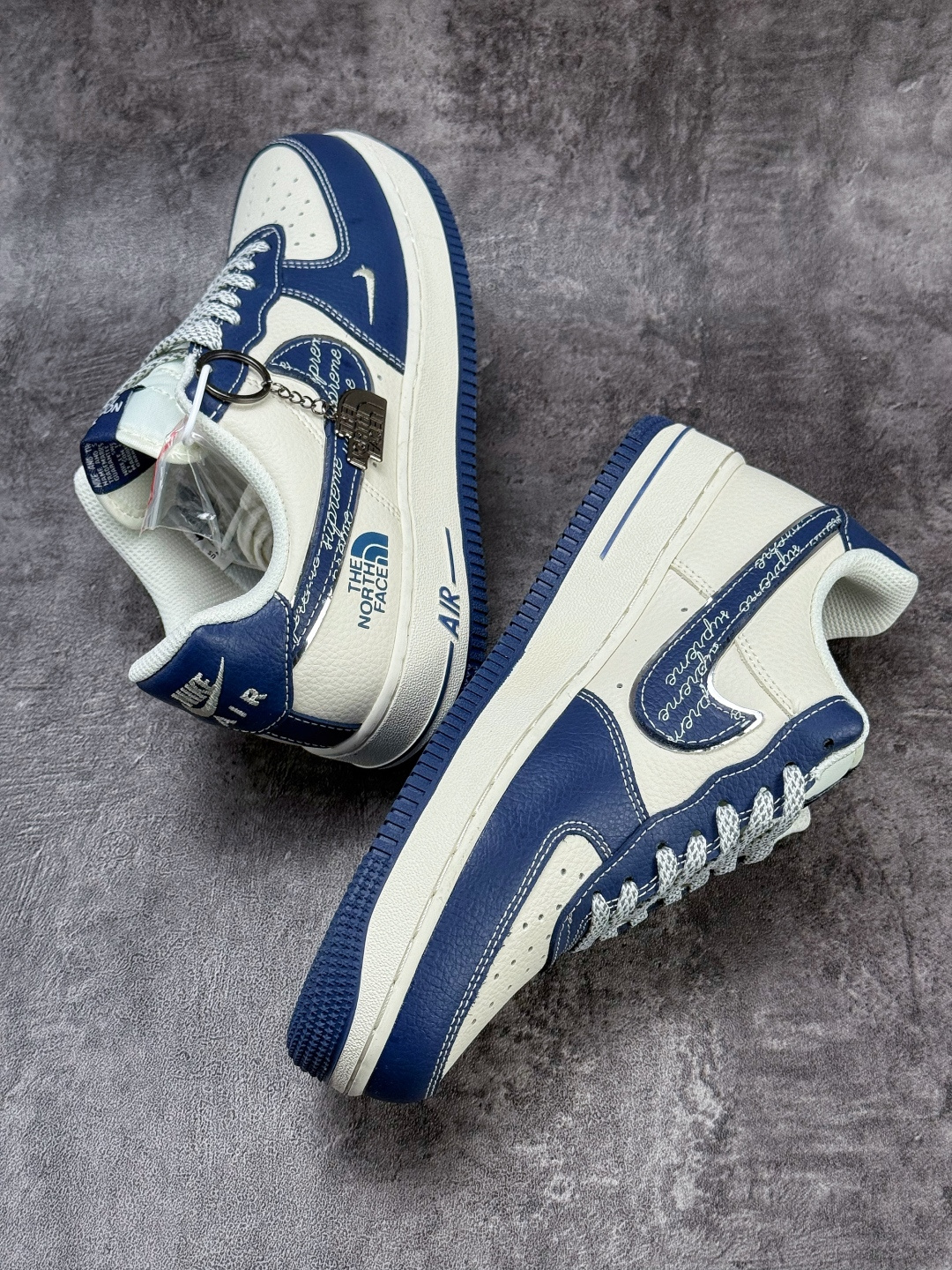 Nike Air Force 1 Low 07 x The North Face 蓝白小勾满天星 XL1982-333