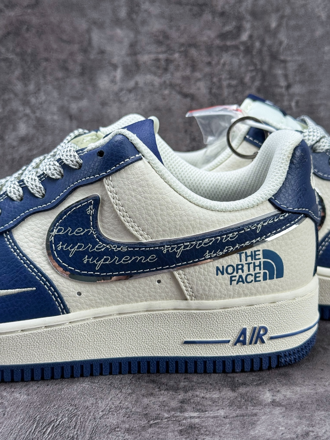 Nike Air Force 1 Low 07 x The North Face 蓝白小勾满天星 XL1982-333