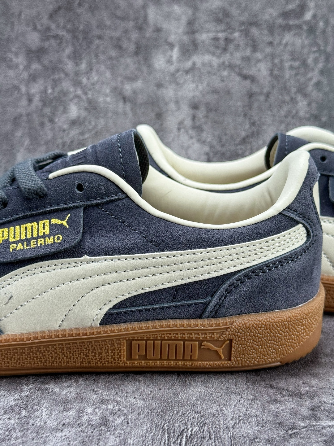 Puma Palermo Vintage复古单品 彪马 防滑耐磨低帮德训板鞋 396463-81