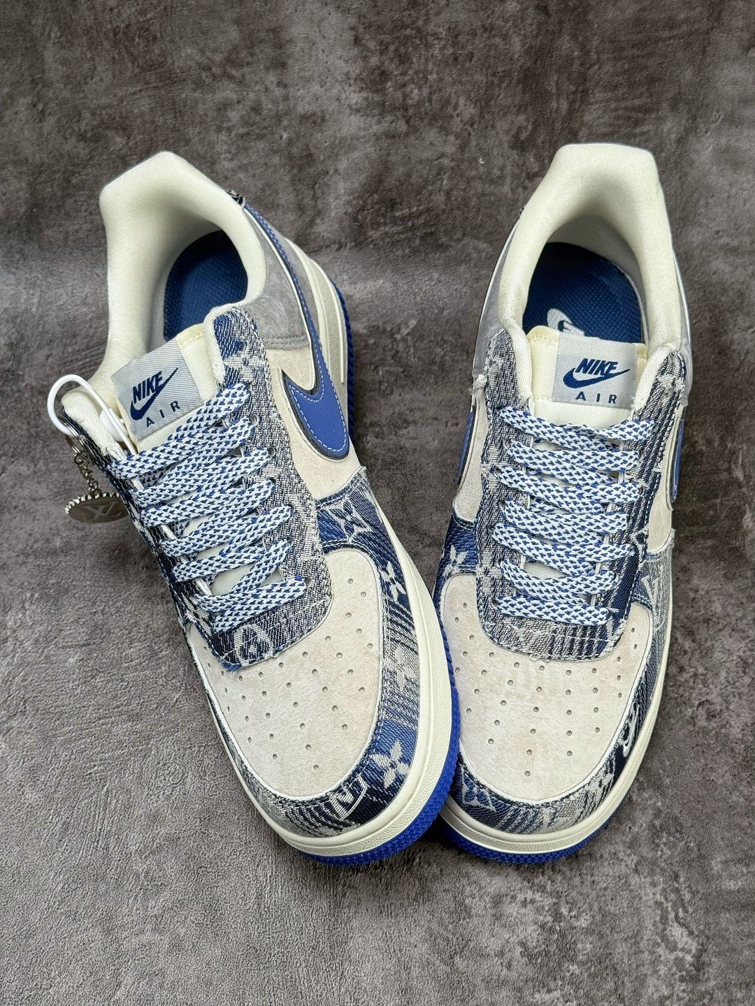 Nike Air Force 1 Low 07 x Louis Vuitton 蓝白小勾满天星 SY1388-031