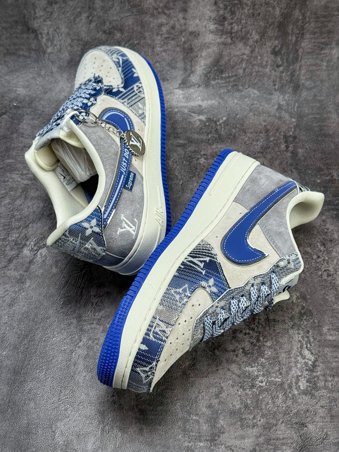 Nike Air Force 1 Low 07 x Louis Vuitton 蓝白小勾满天星 SY1388-031