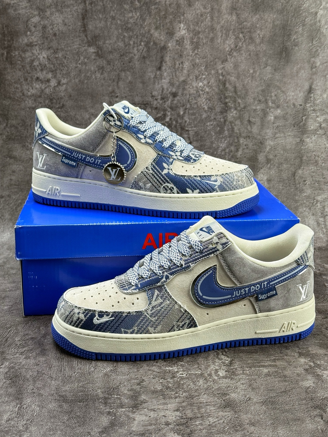 Nike Air Force 1 Low 07 x Louis Vuitton 蓝白小勾满天星 SY1388-031