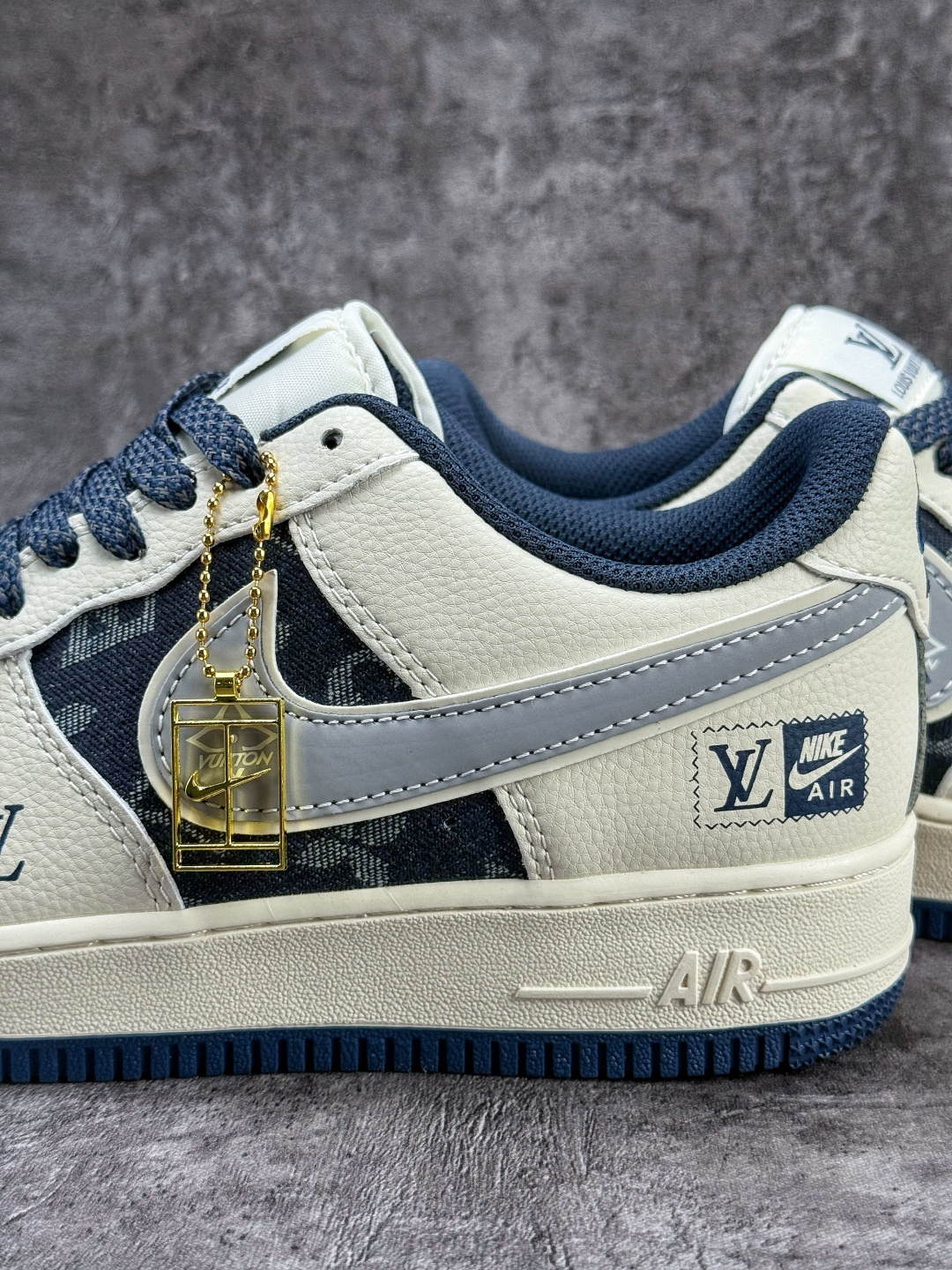 Nike Air Force 1 Low 07 x Louis Vuitton 白蓝灰满天星 XY2025-006