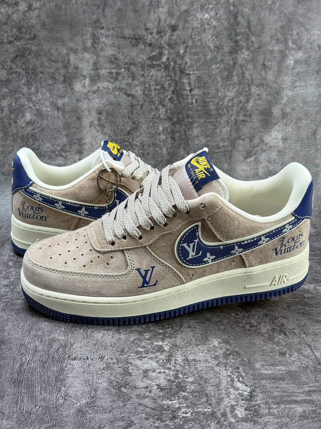 Nike Air Force 1 Low 07 x Louis Vuitton 棕蓝满天星 KL1688-004