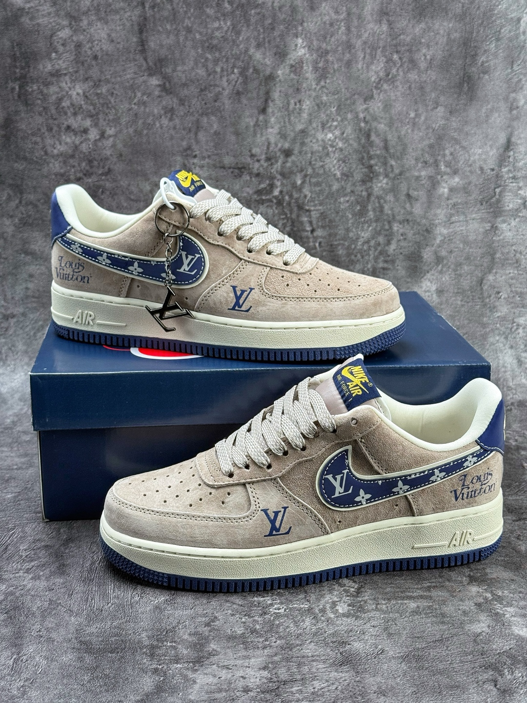 Nike Air Force 1 Low 07 x Louis Vuitton 棕蓝满天星 KL1688-004