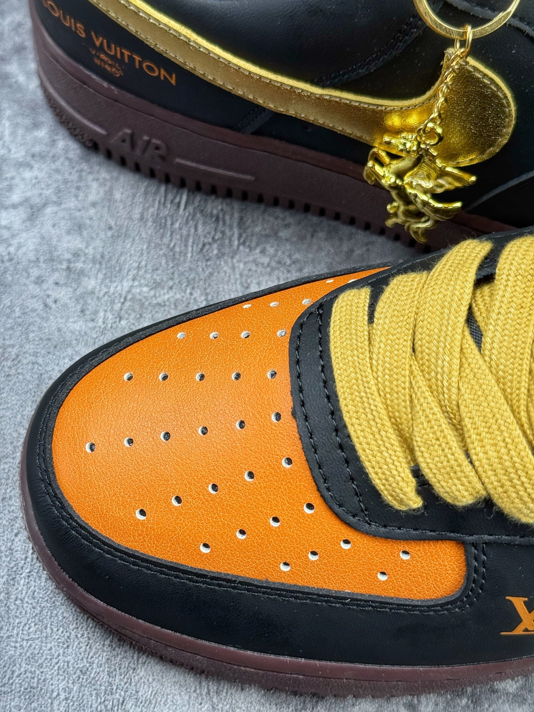 Nike Air Force 1 Low 07 x Louis Vuitton 黑黄 FV3694-101