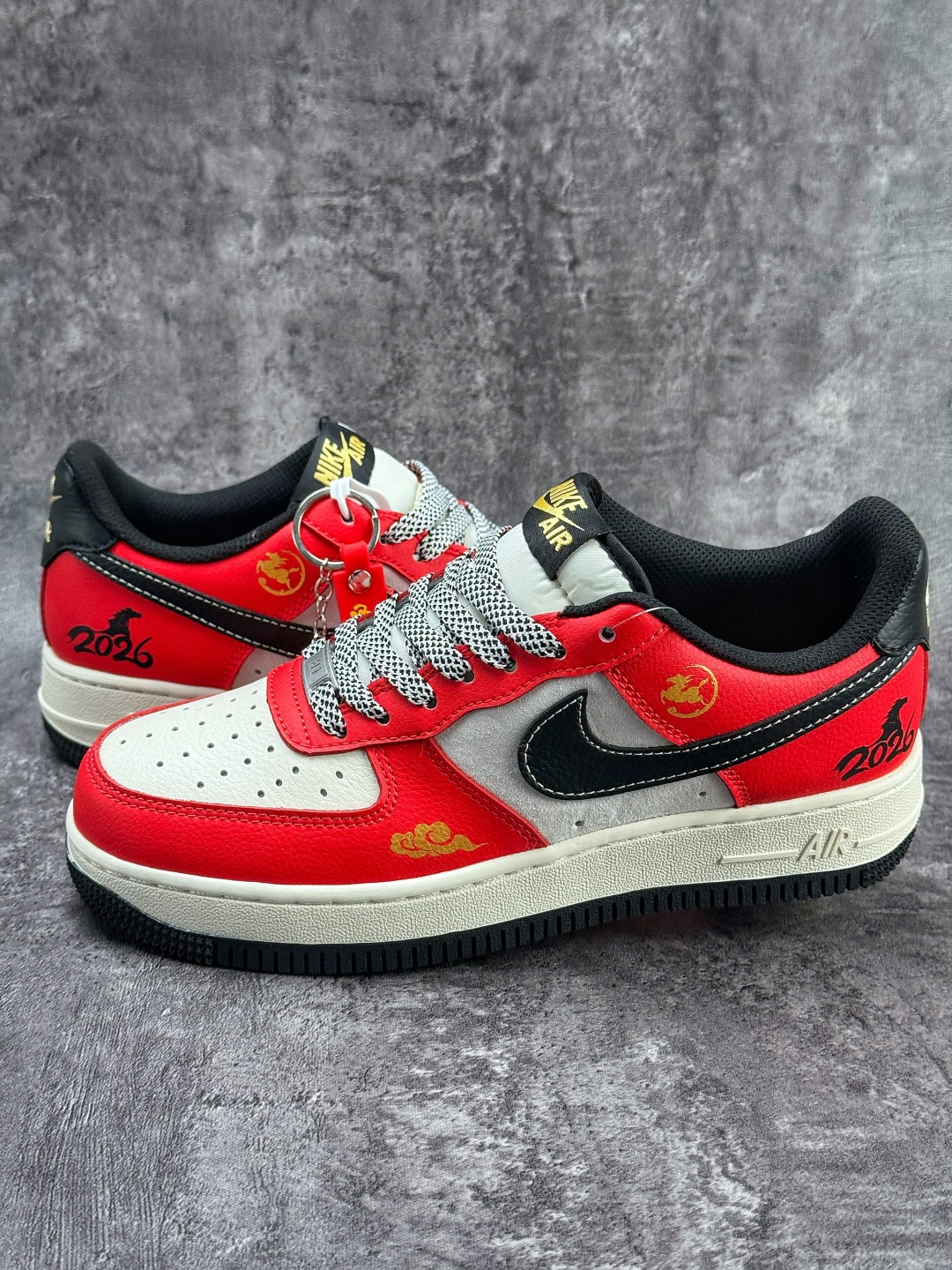 Nike Air Force 1 Low 07 马年限定 红白黑满天星 MZ9588-818