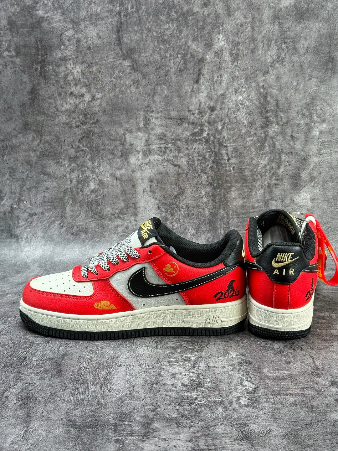 Nike Air Force 1 Low 07 马年限定 红白黑满天星 MZ9588-818