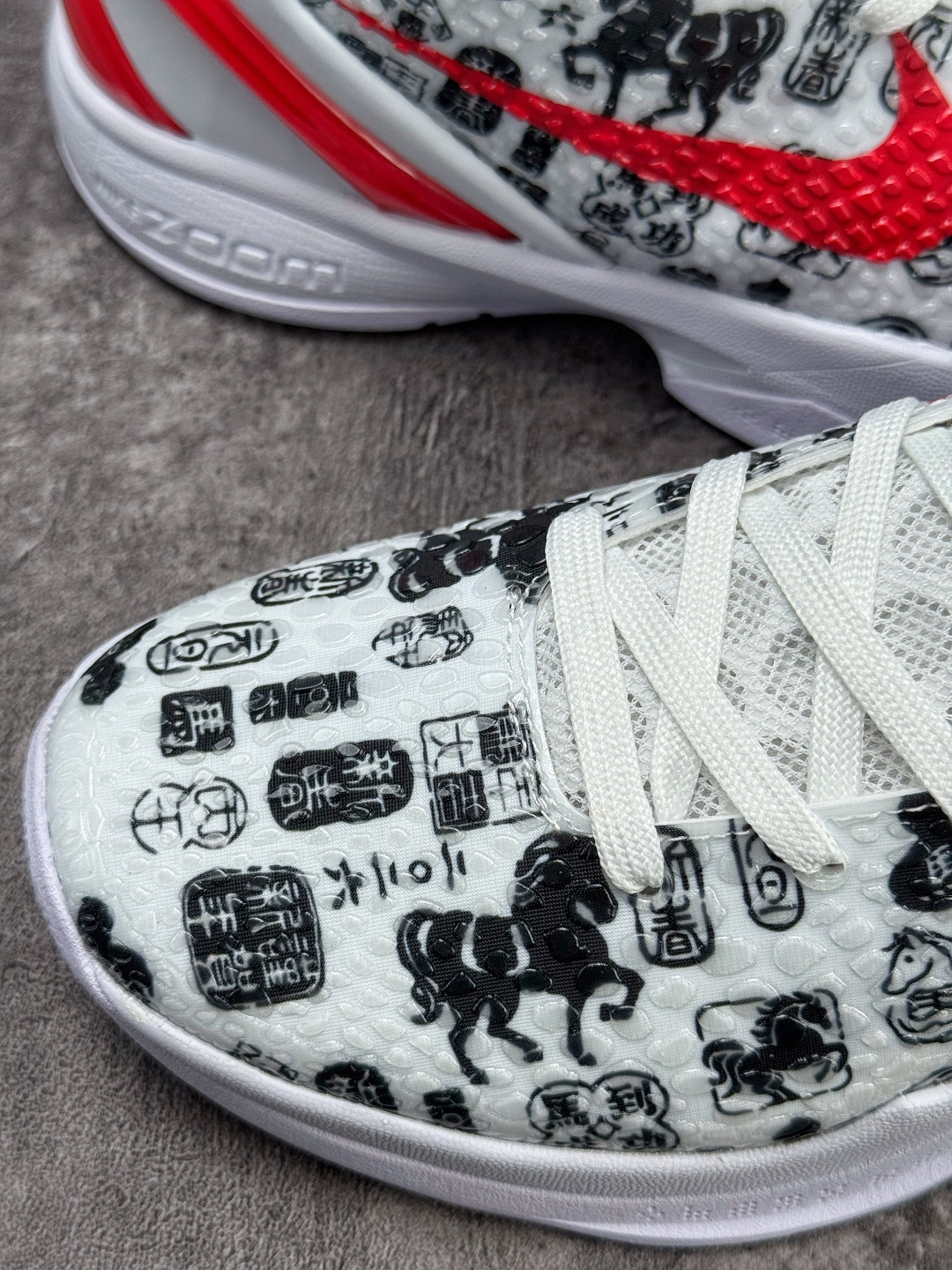Nike Zoom KOBE 6 VI 马年限定 科比六代低帮运动篮球鞋 CW2190-023-High Quatity Cheap Brand wholesale wholesaler seller Clothes Bags handbags Sneakers Top Fashion Clothing Shoes from China Factory Chinese suppliers best Quality Beautiful Price Nike Zoom KOBE 6 VI 马年限定 科比六代低帮运动篮球鞋 CW2190-023