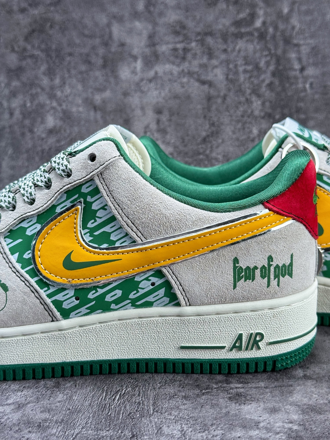 Nike Air Force 1 Low 07 x Fear of God 灰绿黄小勾满天星 SY1388-025