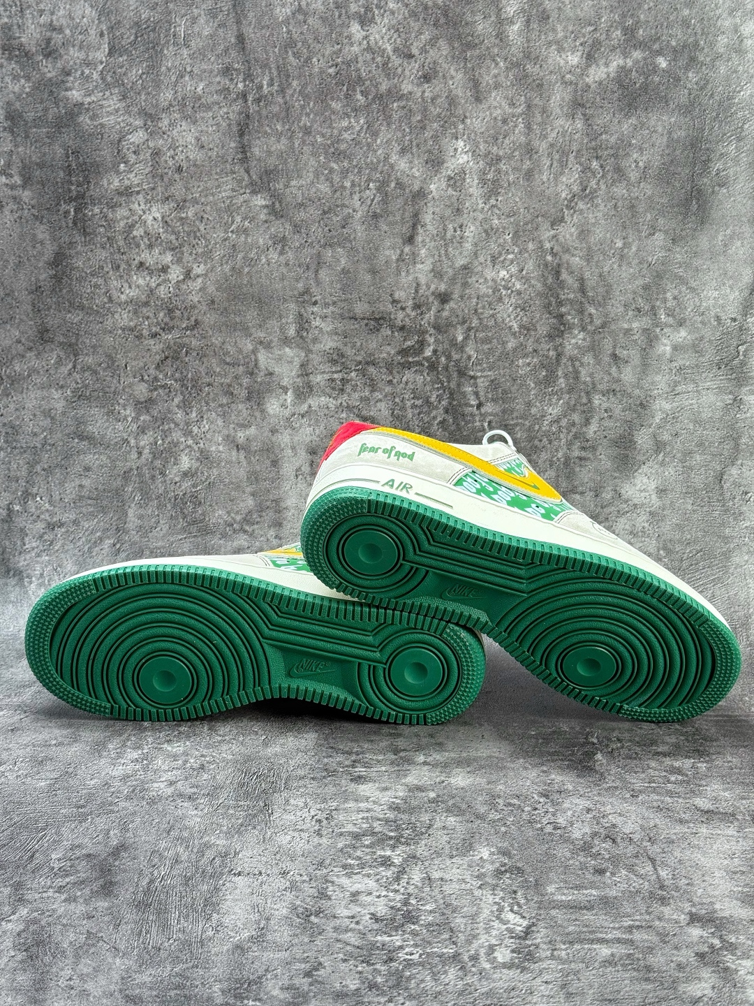 Nike Air Force 1 Low 07 x Fear of God 灰绿黄小勾满天星 SY1388-025