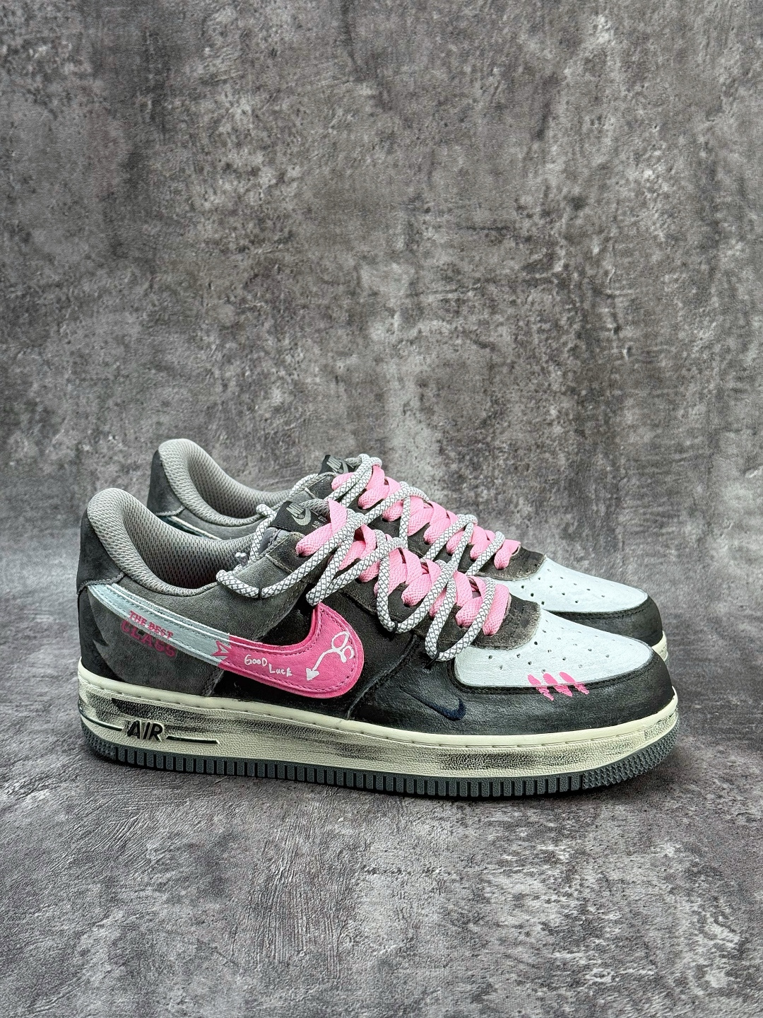 Nike Air Force 1 Low 07 黑白粉涂鸦 YD2425-880