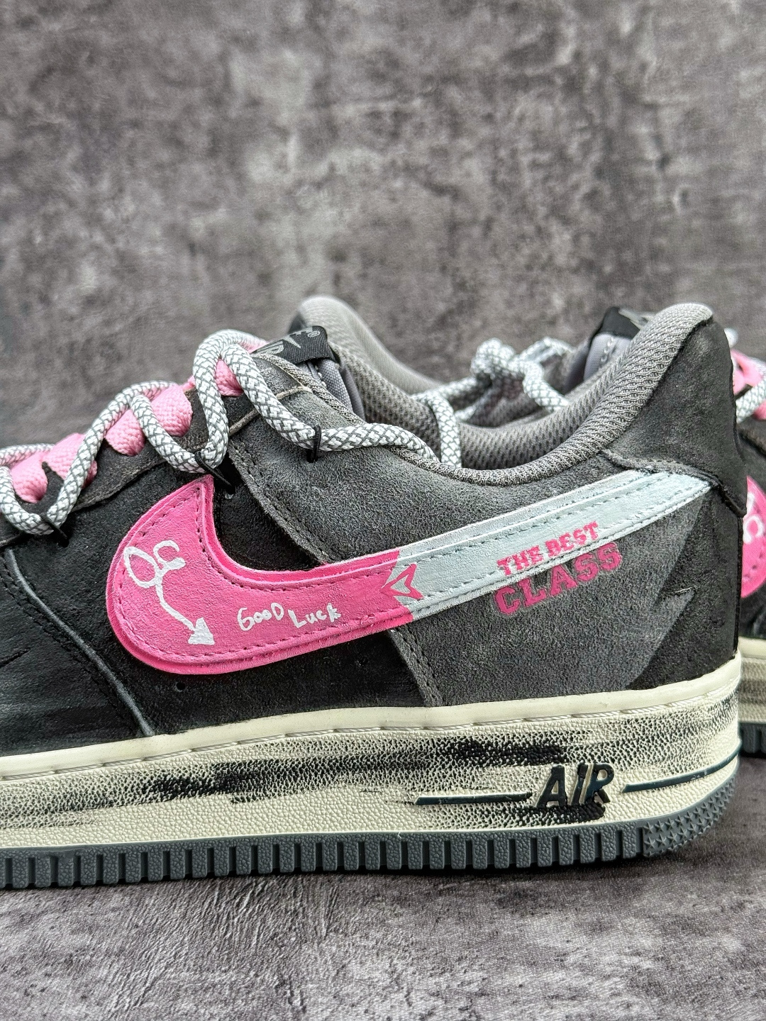 Nike Air Force 1 Low 07 黑白粉涂鸦 YD2425-880