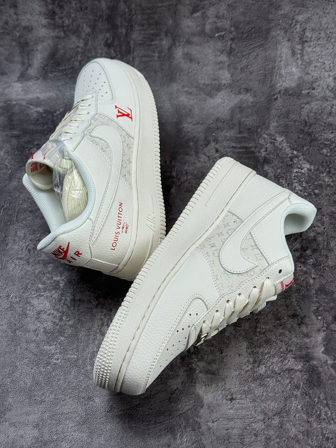Nike Air Force 1 Low 07 x Louis Vuitton 白红 MM3399-801
