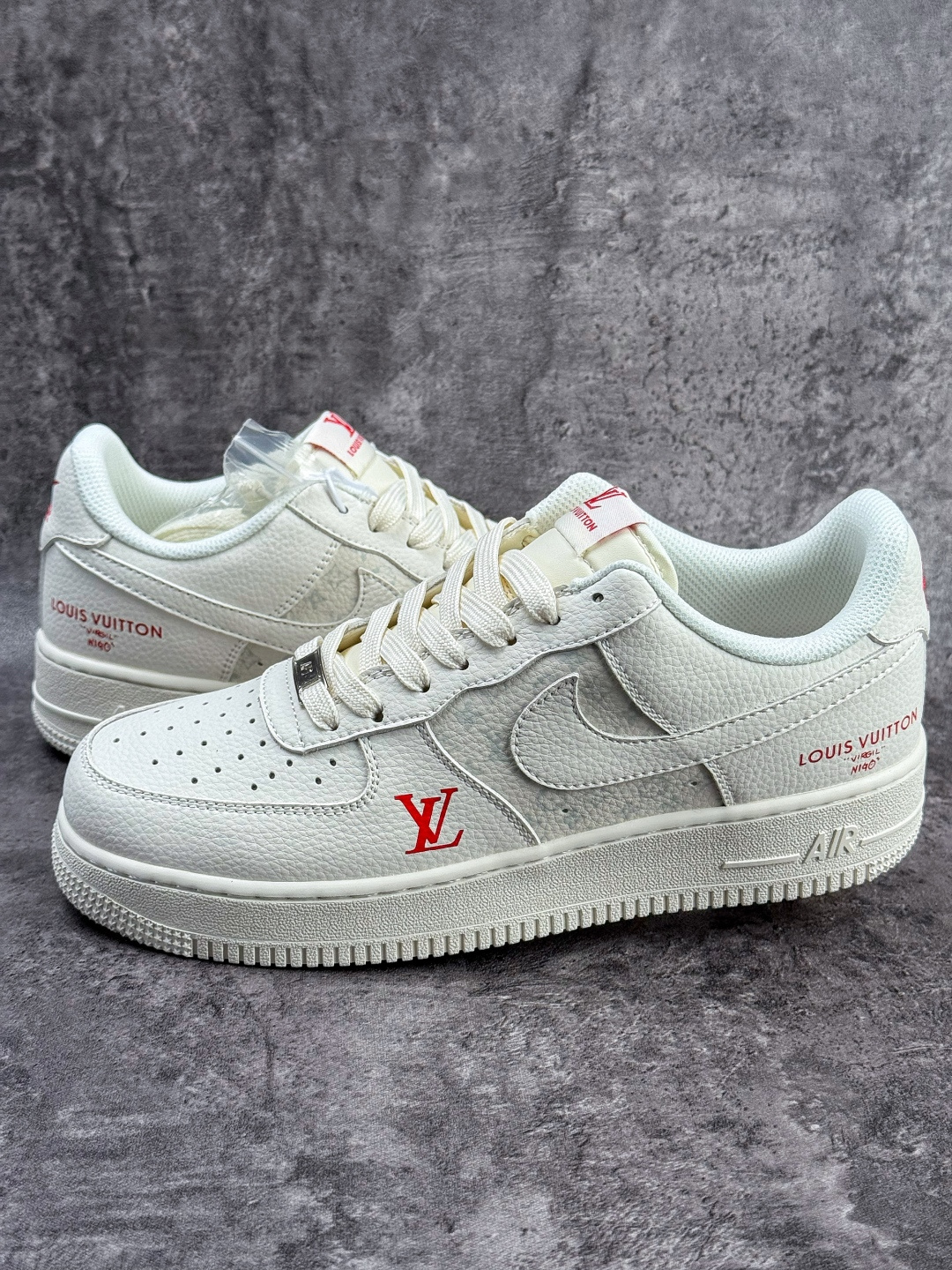 Nike Air Force 1 Low 07 x Louis Vuitton 白红 MM3399-801
