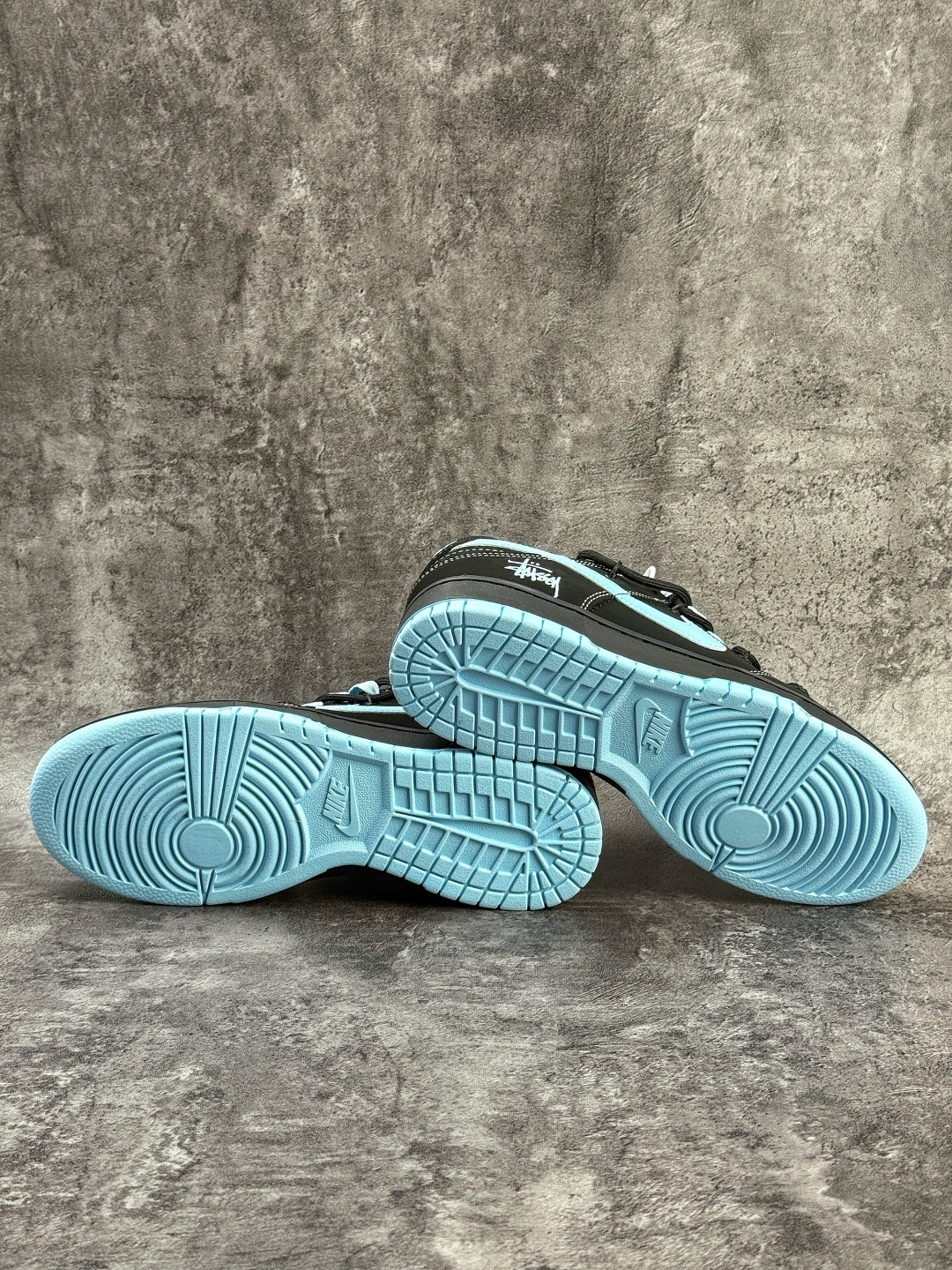 Nike SB Dunk Low x Stussy 黑蓝小勾 JP2026-105