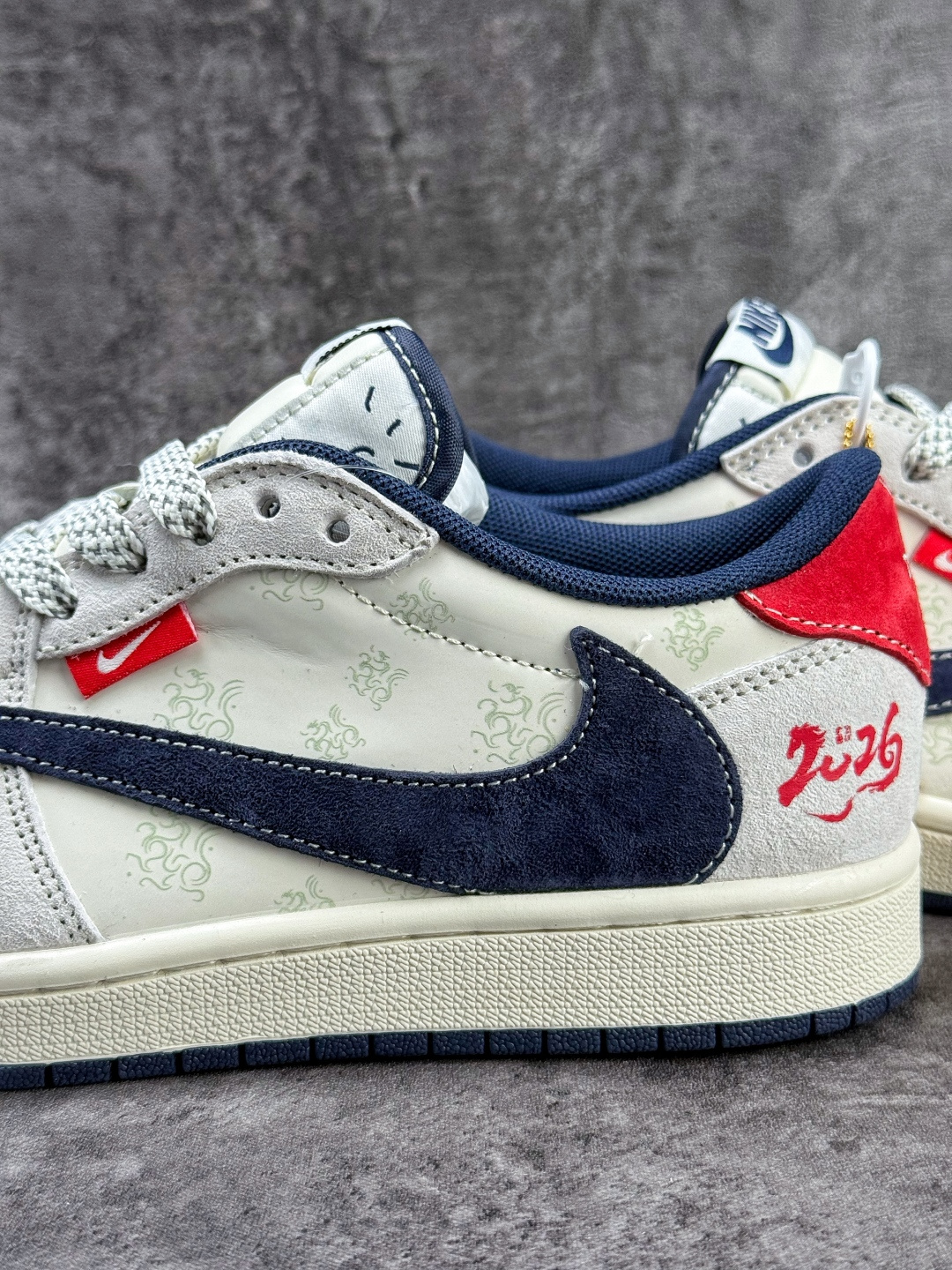 Travis Scott x Nike Air Jordan 1 Low 马年限定 Air Jordan 1 Low 反转灰白蓝小勾满天星倒钩 纯原版本 DF61-9005