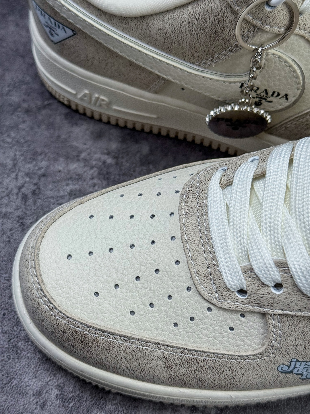 Nike Air Force 1 Low 07 x Prada 灰白 XL1979-129