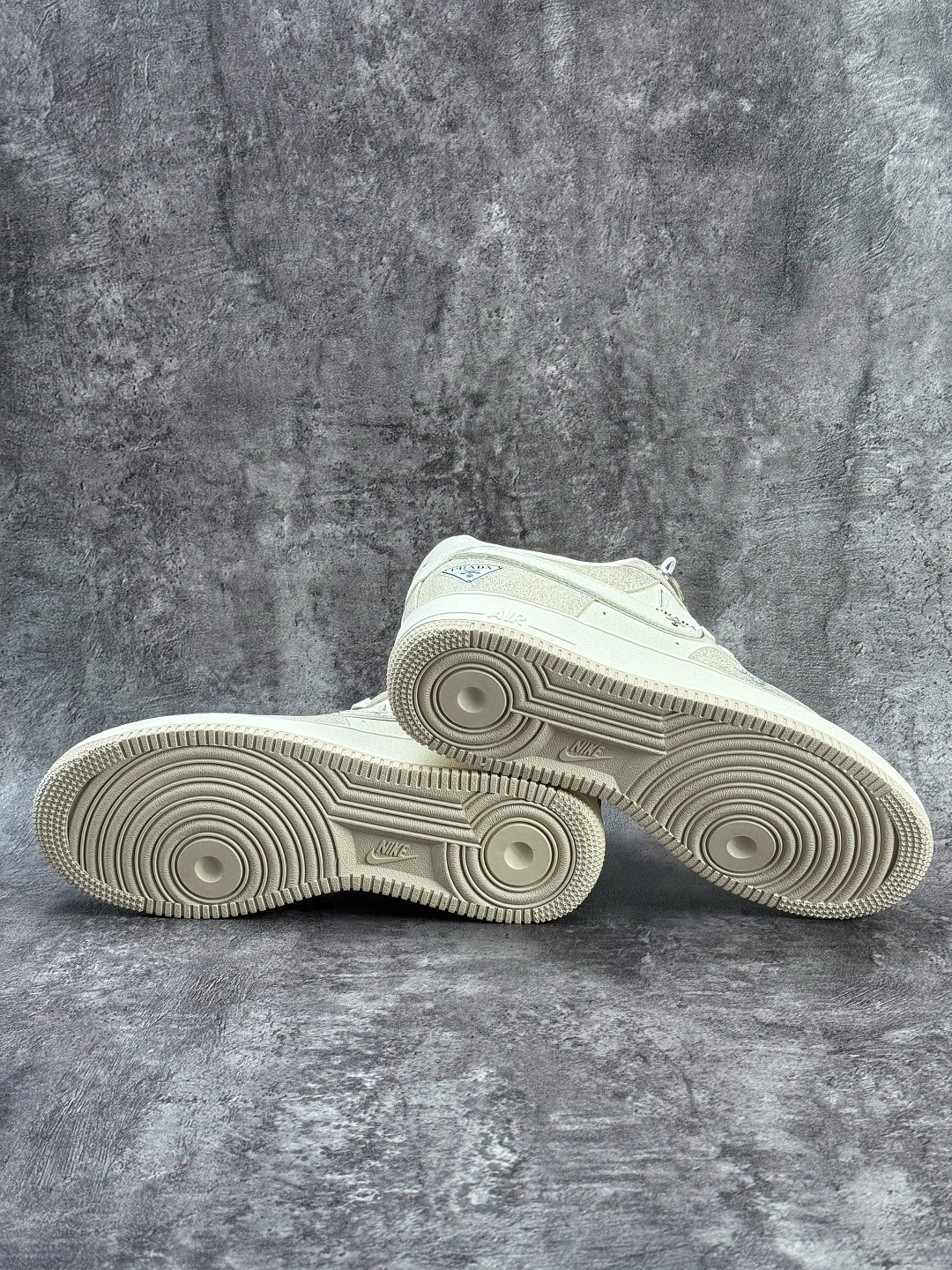 Nike Air Force 1 Low 07 x Prada 灰白 XL1979-129