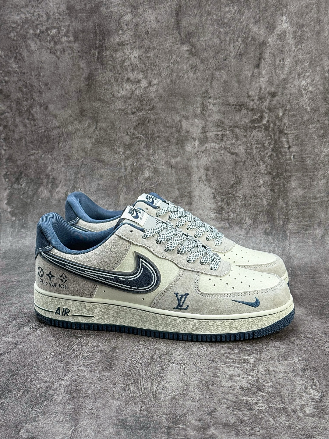 Nike Air Force 1 Low 07 x LOUIS VUITTON 灰白蓝小勾满天星 SS1979-011
