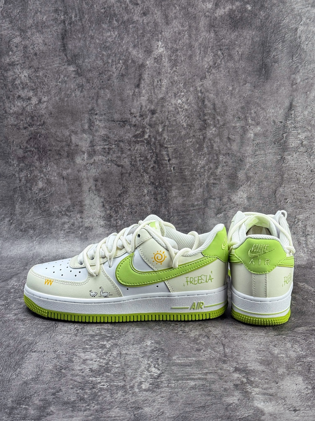 Nike Air Force 1 Low 07 米白绿 YY2024-315
