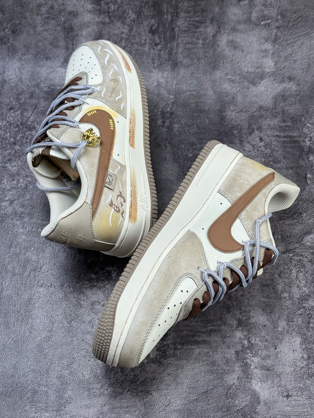 Nike Air Force 1 Low 07 马年限定 米白棕小勾 DB3301-818