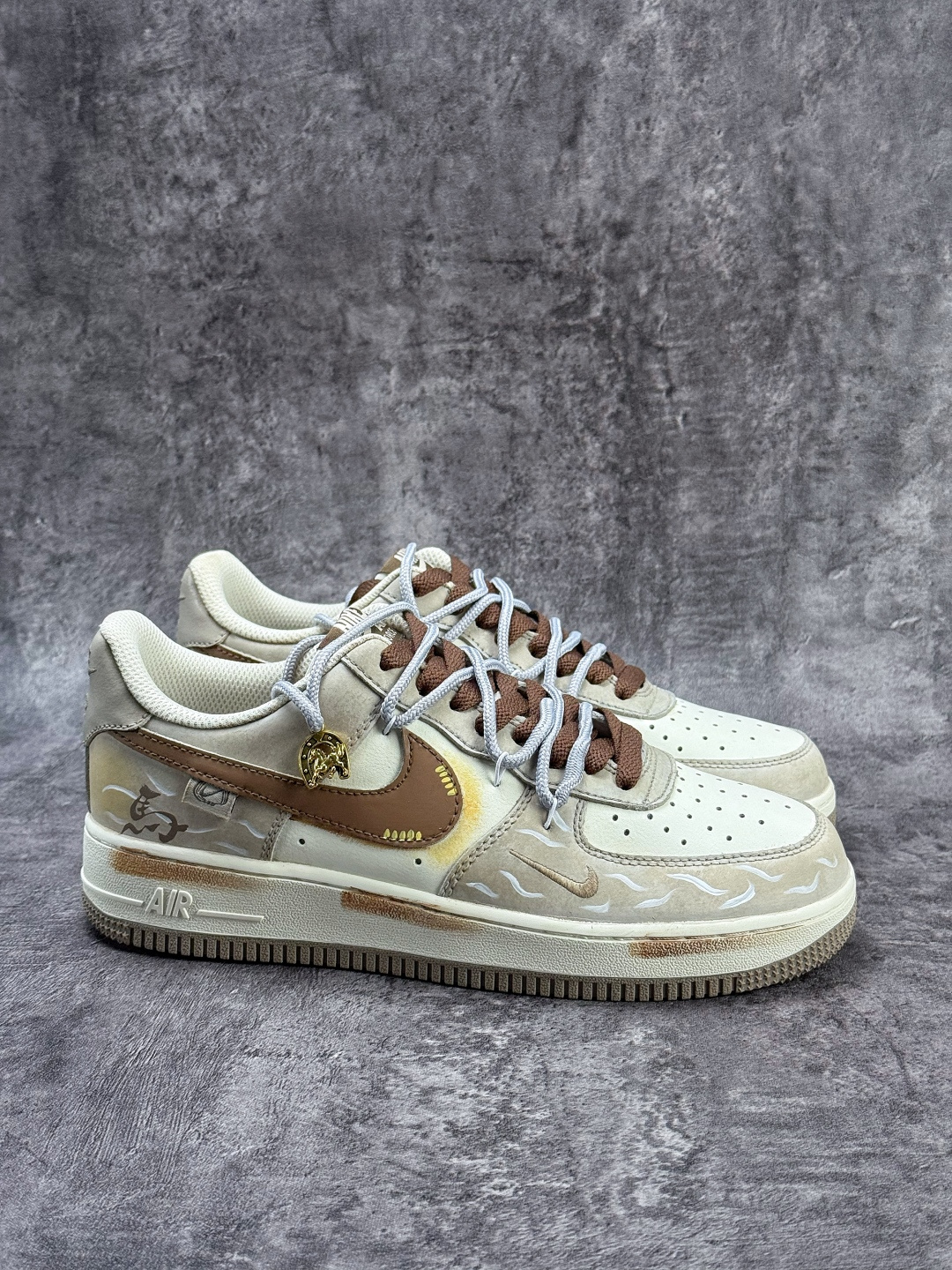 Nike Air Force 1 Low 07 马年限定 米白棕小勾 DB3301-818