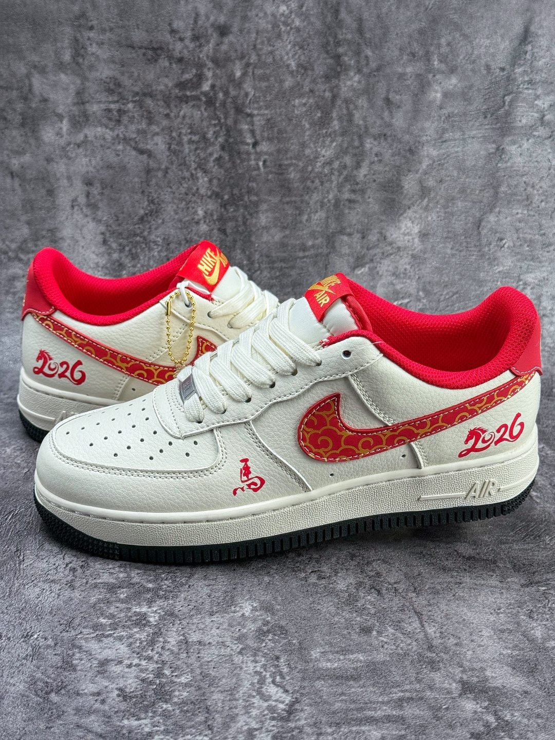 Nike Air Force 1 Low 07 马年限定 白红 MZ9588-820
