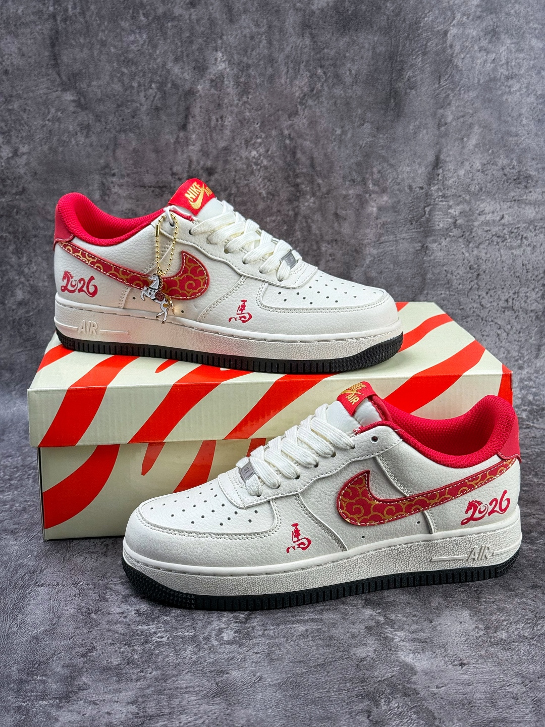 Nike Air Force 1 Low 07 马年限定 白红 MZ9588-820