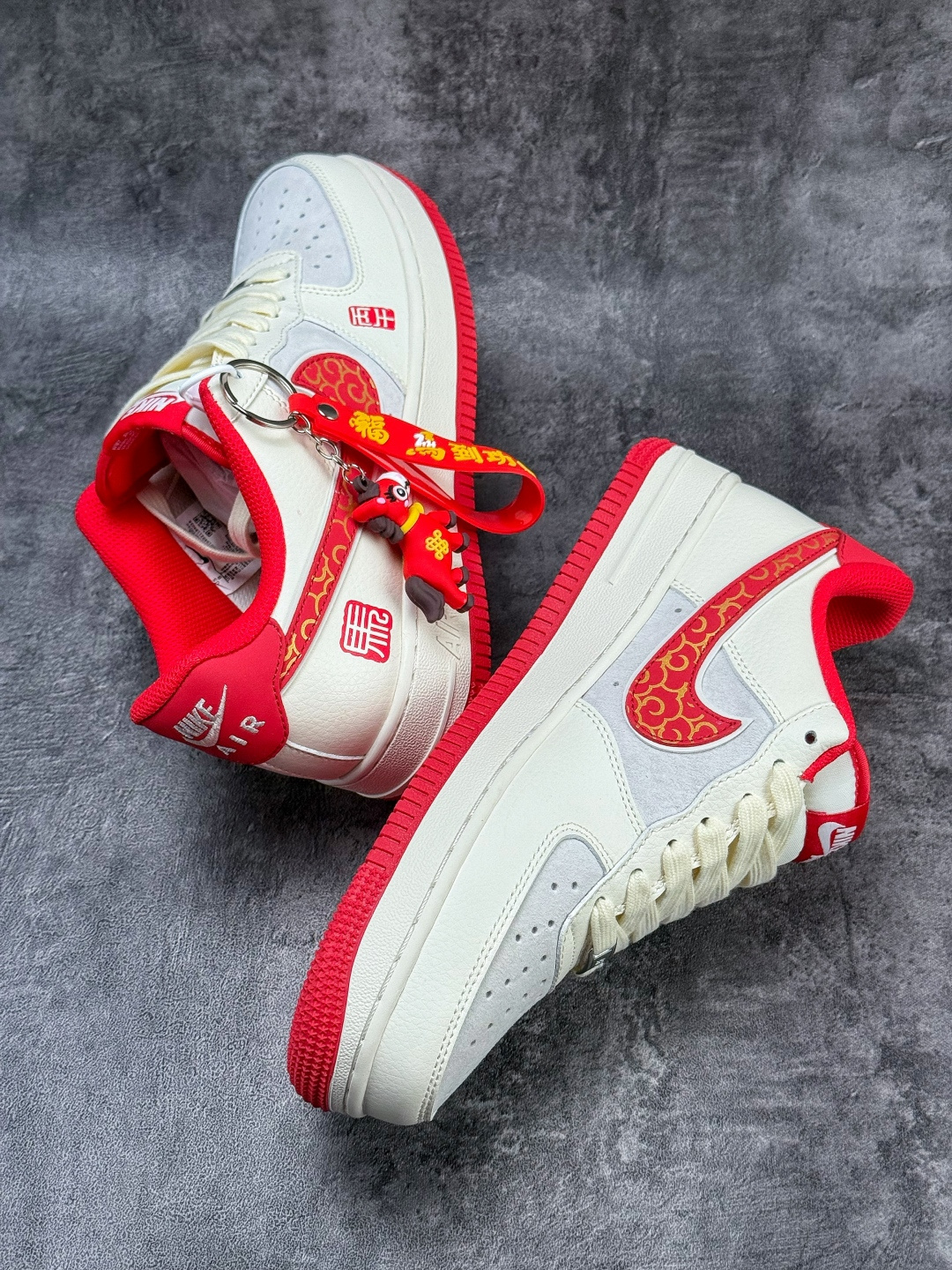 Nike Air Force 1 Low 07 马年限定 白灰红 HT5088-613