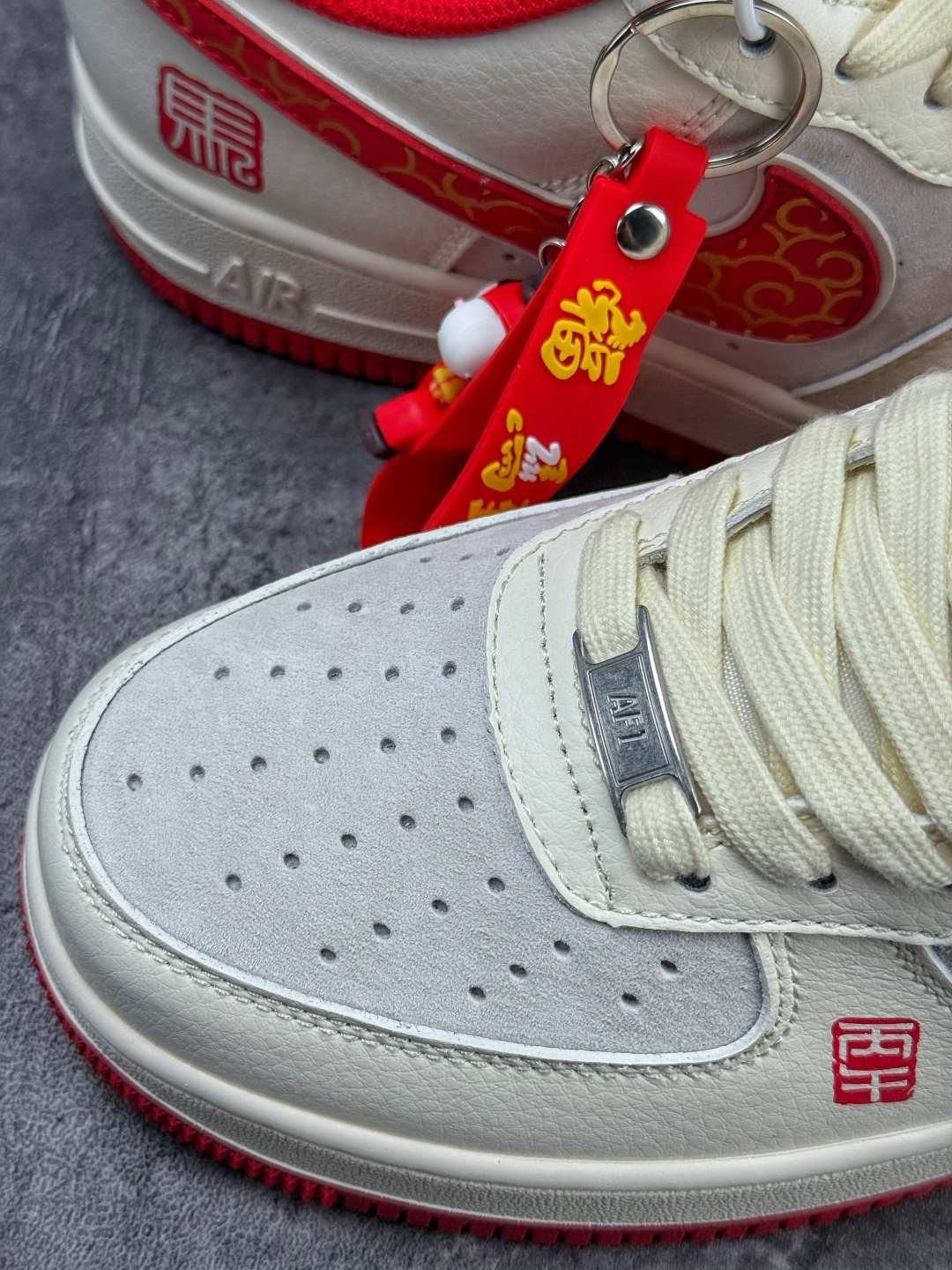 Nike Air Force 1 Low 07 马年限定 白灰红 HT5088-613