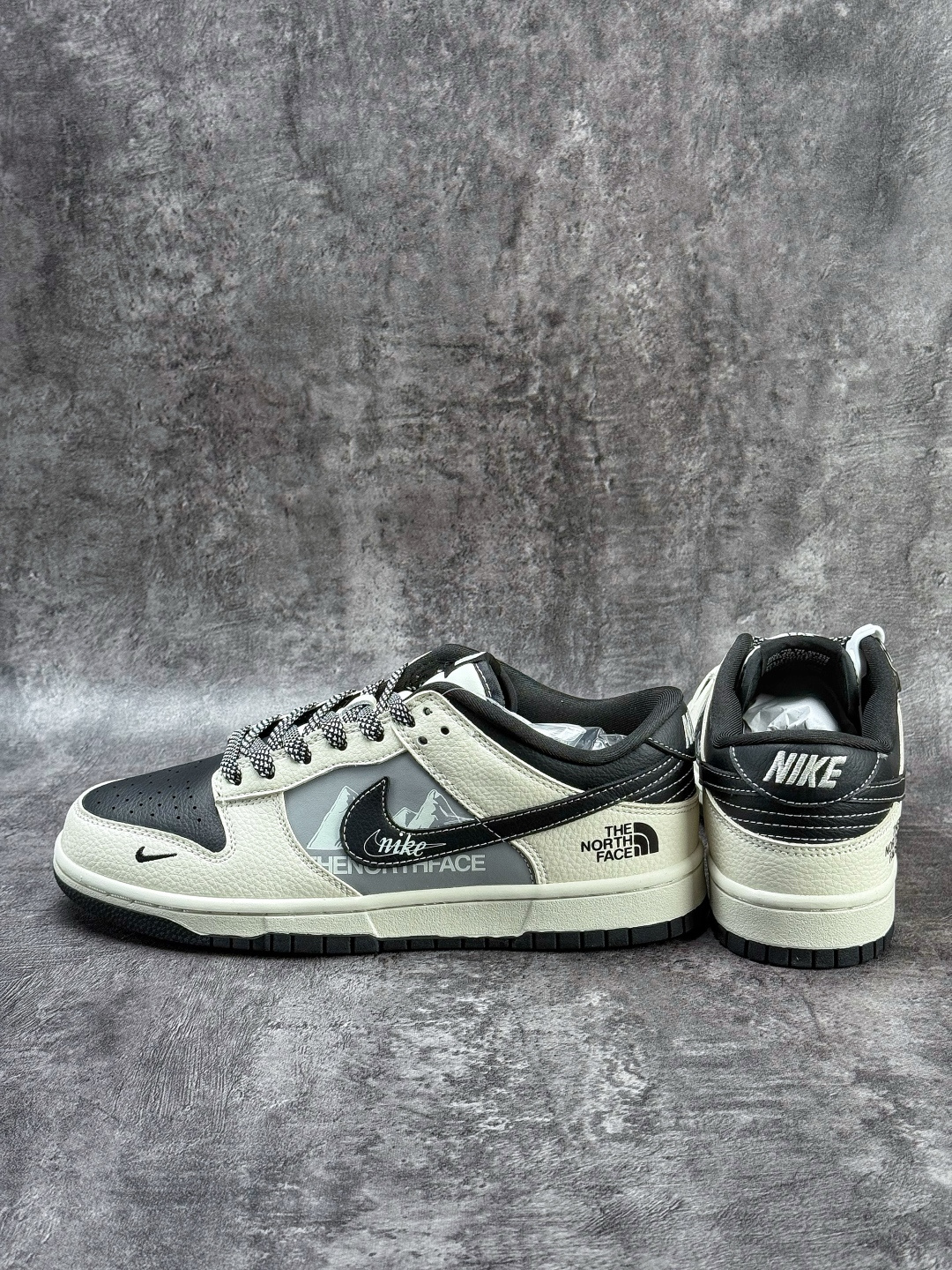 NIKE SB Dunk Low RETRO x The North Face 白黑灰小勾满天星 DS6608-023