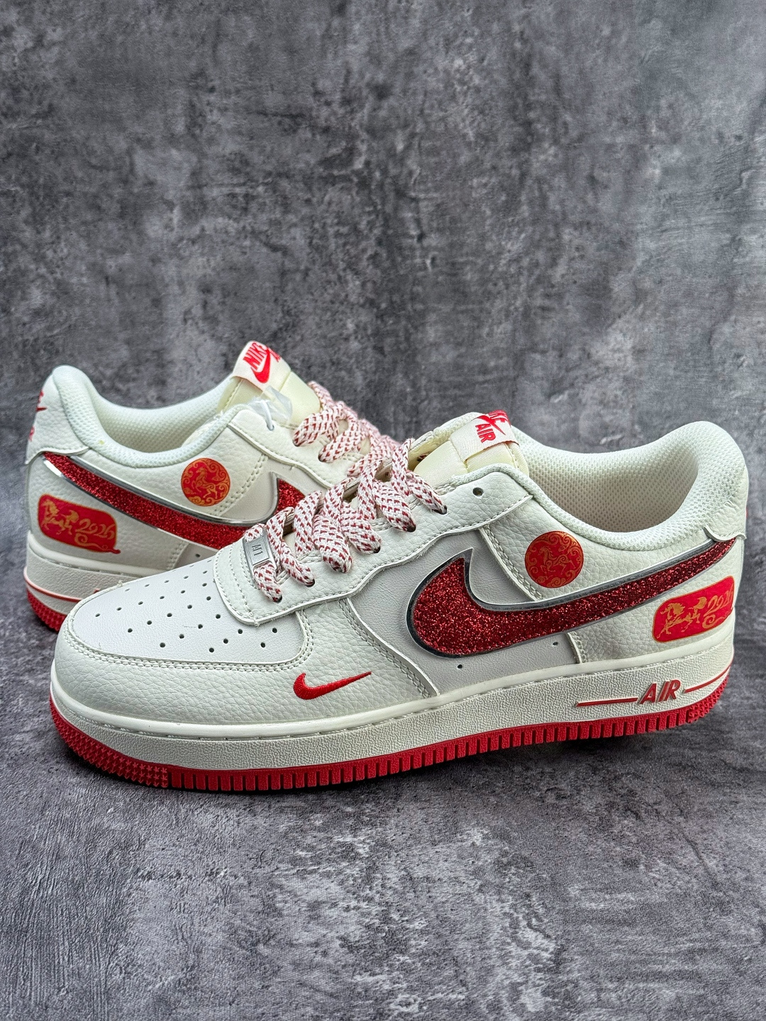 Nike Air Force 1 Low 07 马年限定 白红小勾满天星 QY6878-601