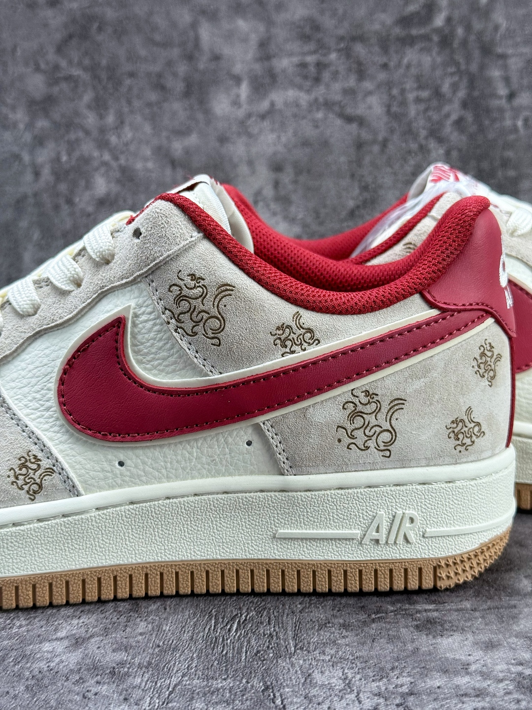 Nike Air Force 1 Low 07 马年限定 灰白红 DF61-9003