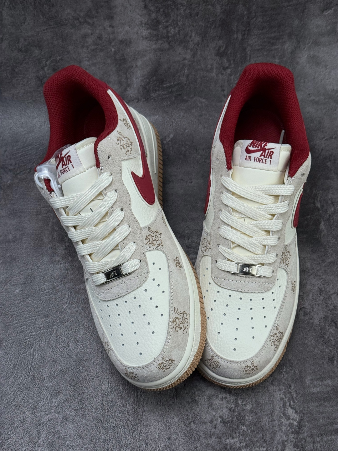 Nike Air Force 1 Low 07 马年限定 灰白红 DF61-9003
