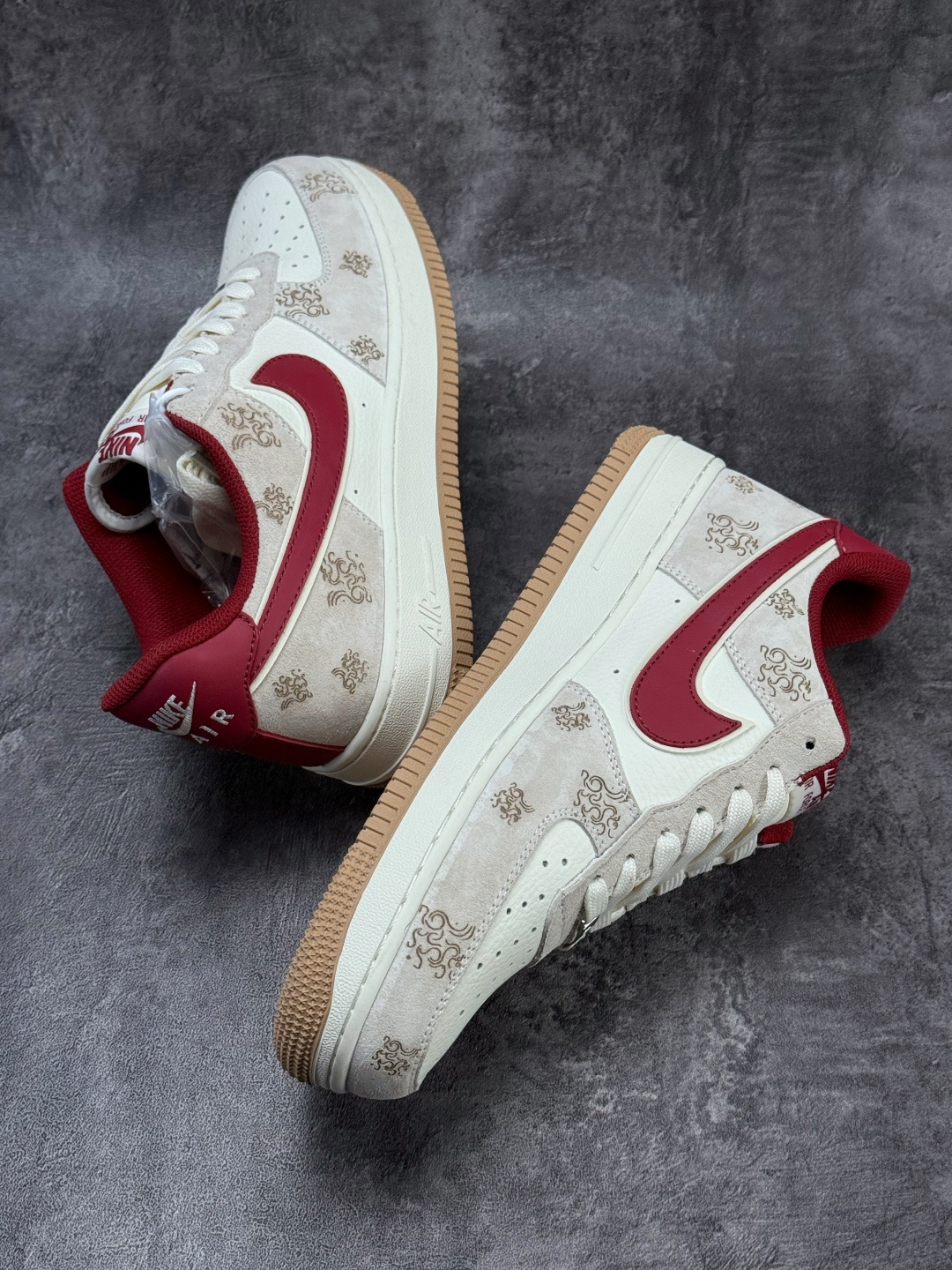 Nike Air Force 1 Low 07 马年限定 灰白红 DF61-9003