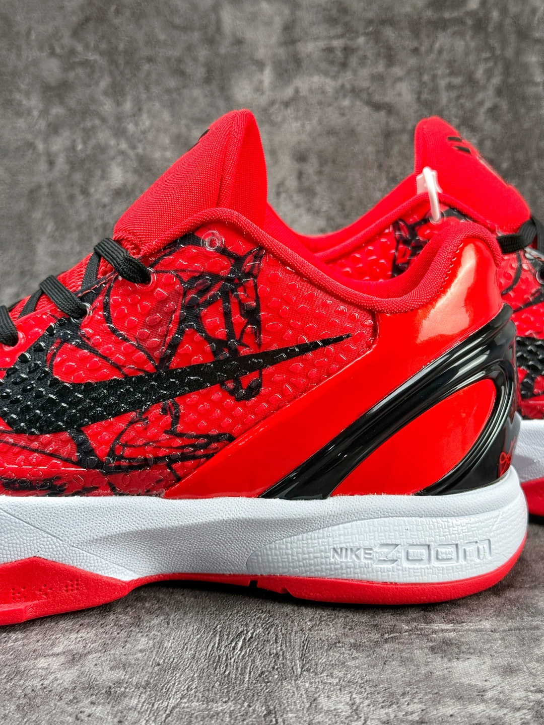 Nike Zoom KOBE 6 VI 马年限定 科比六代低帮运动篮球鞋 CW2190-025