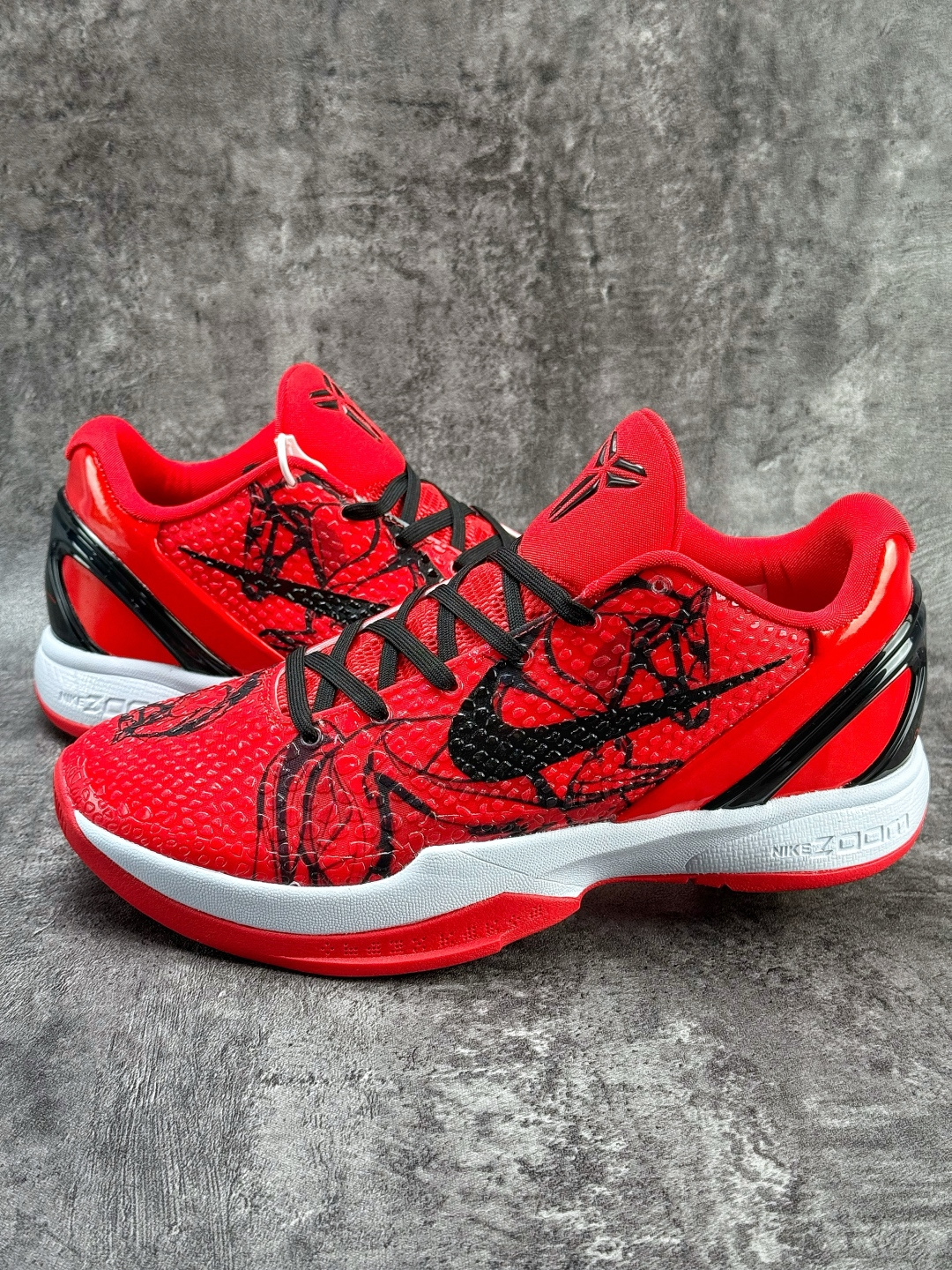 Nike Zoom KOBE 6 VI 马年限定 科比六代低帮运动篮球鞋 CW2190-025