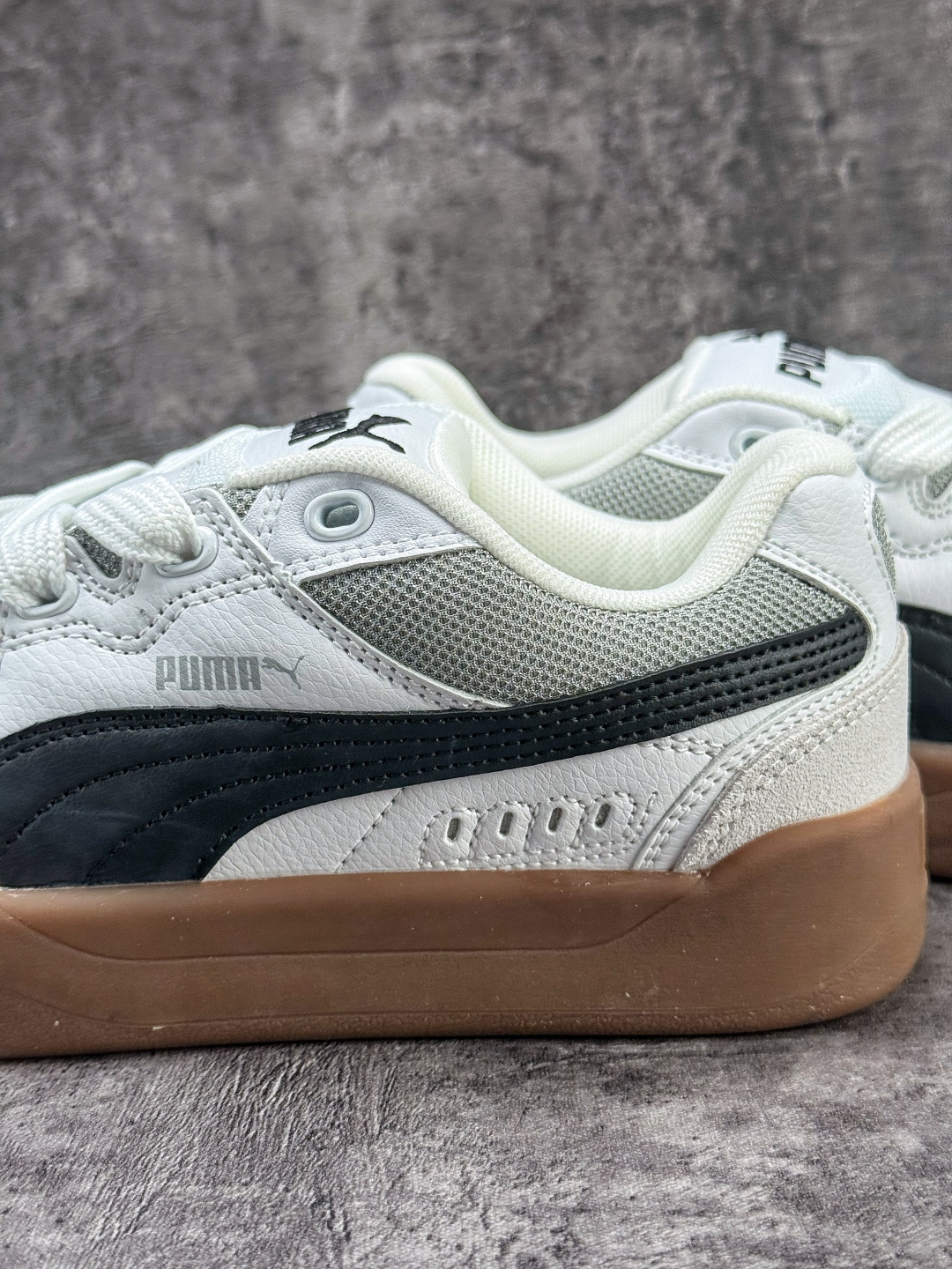 PUMA 彪马 PARK LIFESTYLE 人气单品年度王炸单品 蕾哈娜联名面包鞋 男女同款复古休闲板鞋 400497-01