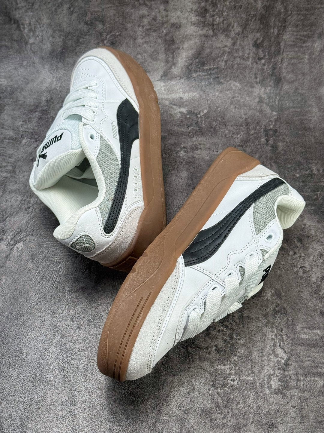PUMA 彪马 PARK LIFESTYLE 人气单品年度王炸单品 蕾哈娜联名面包鞋 男女同款复古休闲板鞋 400497-01