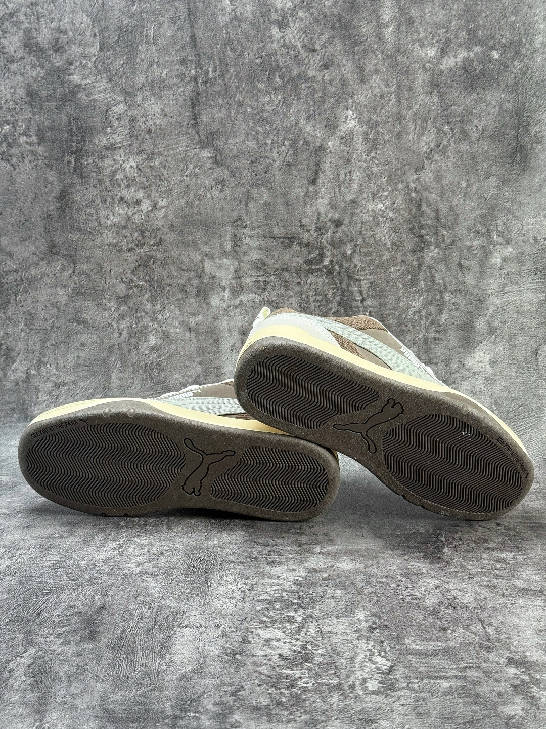 PUMA 彪马 PARK LIFESTYLE 人气单品年度王炸单品 蕾哈娜联名面包鞋休闲板鞋 405264-02