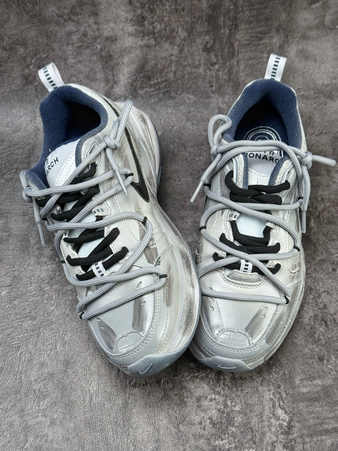 NK Air Monarch IV M2K 涂鸦复古潮流运动舒适老爹鞋 415445-102-High Quatity Cheap Brand wholesale wholesaler seller Clothes Bags handbags Sneakers Top Fashion Clothing Shoes from China Factory Chinese suppliers best Quality Beautiful Price NK Air Monarch IV M2K 涂鸦复古潮流运动舒适老爹鞋 415445-102