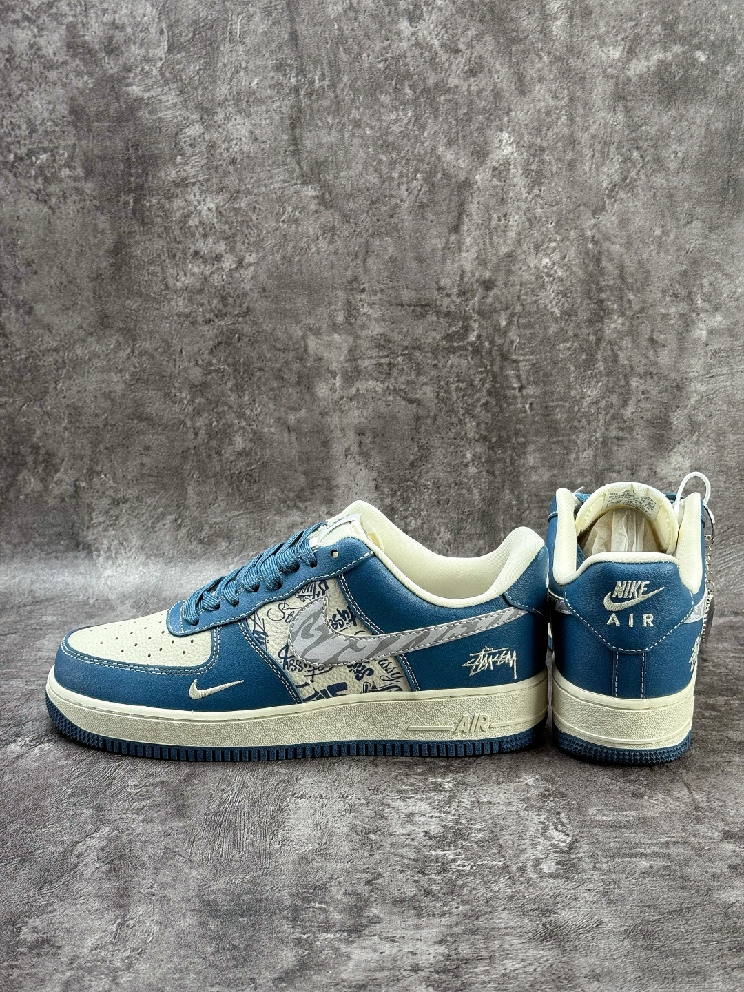 Nike Air Force 1 Low 07 x Stussy 蓝白小勾 XL1979-132