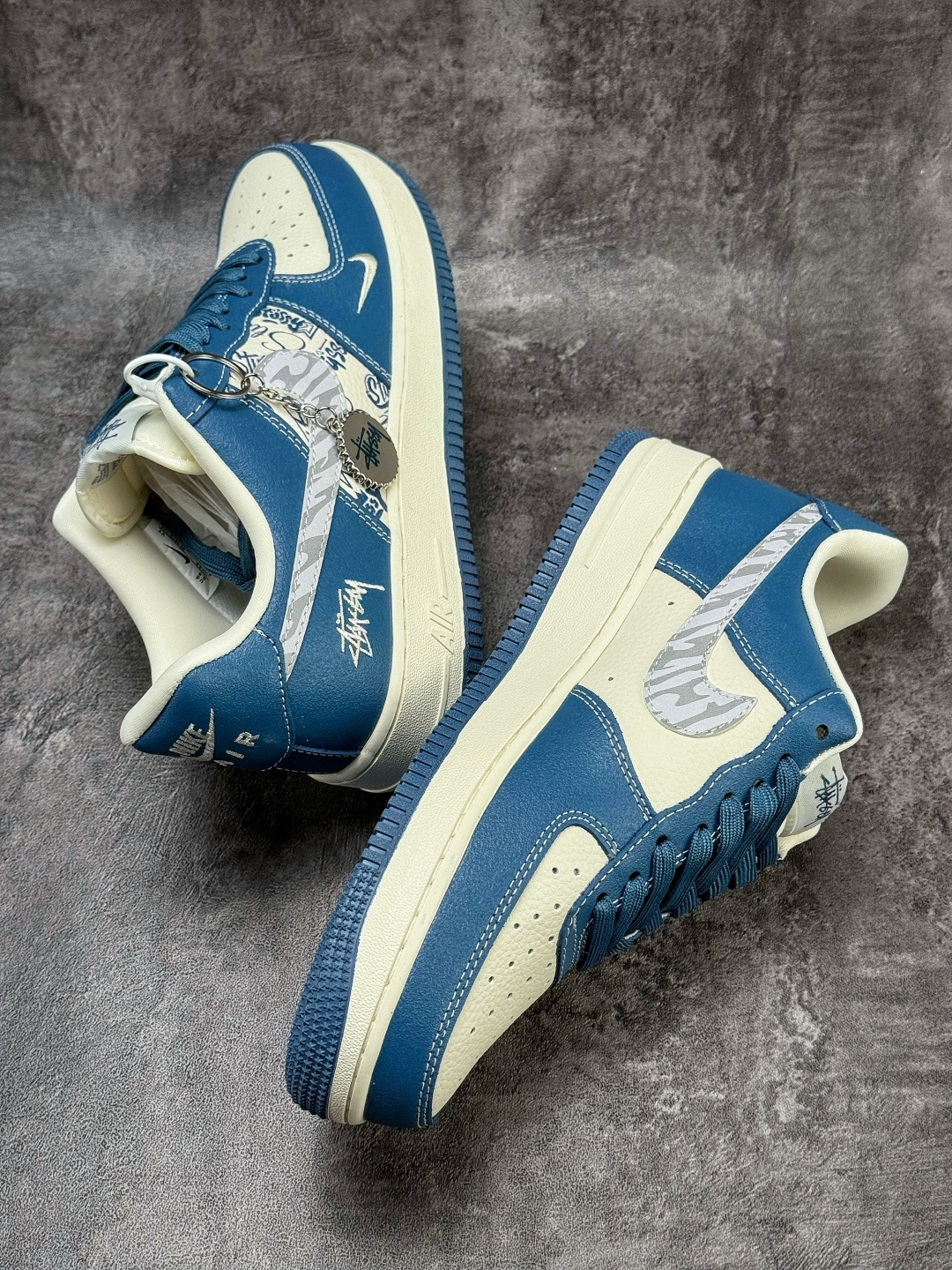 Nike Air Force 1 Low 07 x Stussy 蓝白小勾 XL1979-132