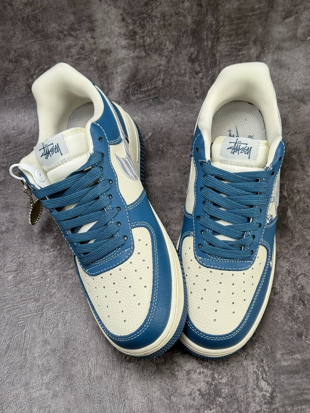 Nike Air Force 1 Low 07 x Stussy 蓝白小勾 XL1979-132